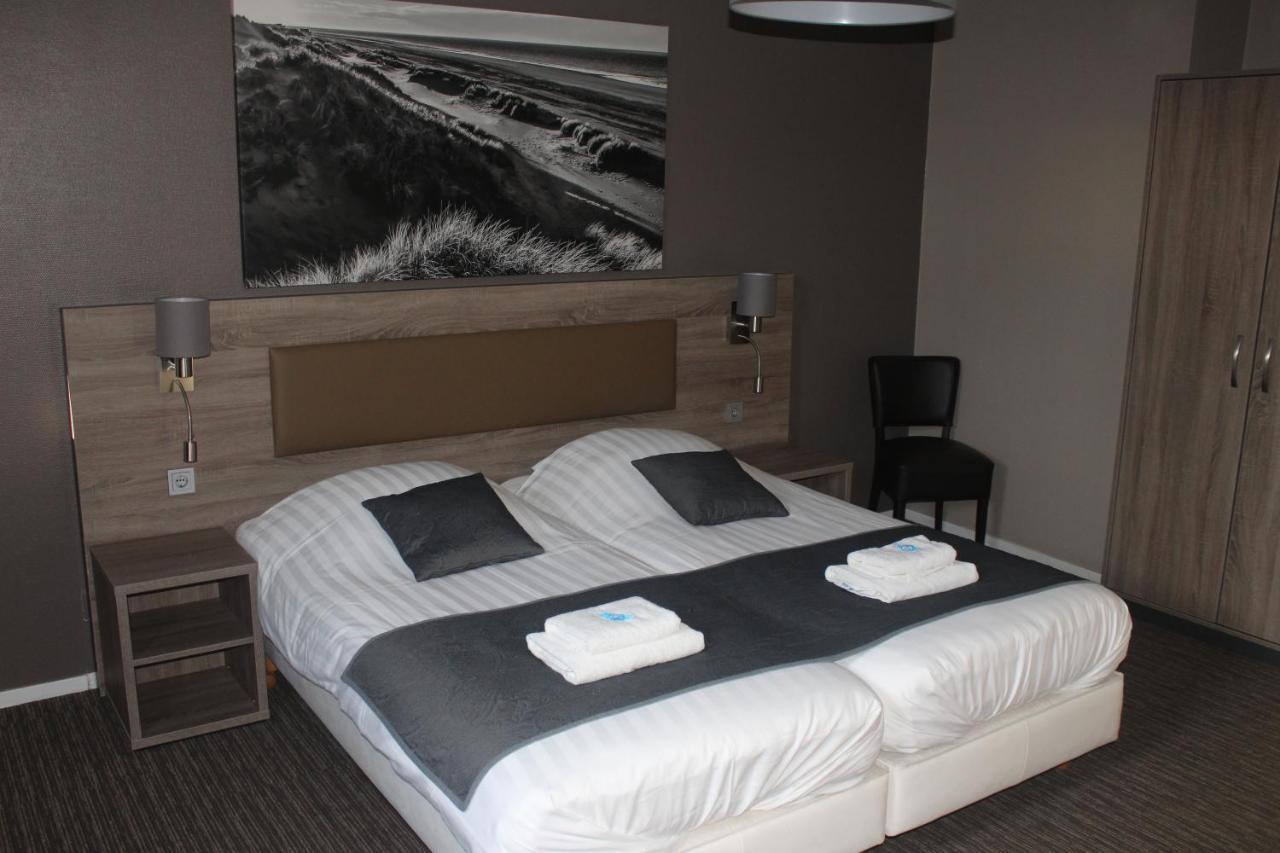 Hotel Restaurant 'T Klokje Renesse Zewnętrze zdjęcie
