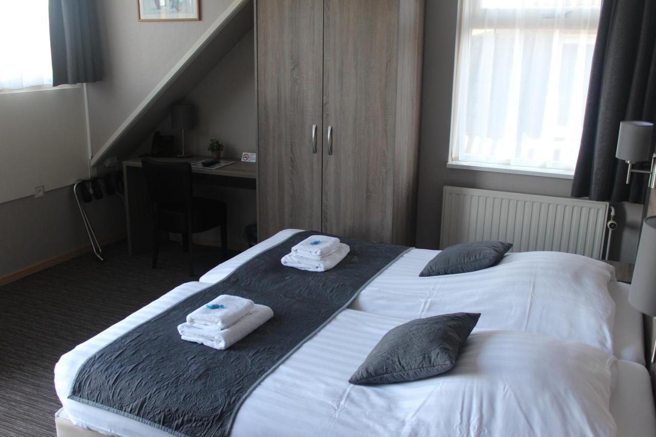Hotel Restaurant 'T Klokje Renesse Zewnętrze zdjęcie
