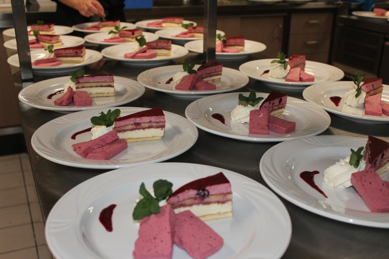 Hotel Restaurant 'T Klokje Renesse Zewnętrze zdjęcie