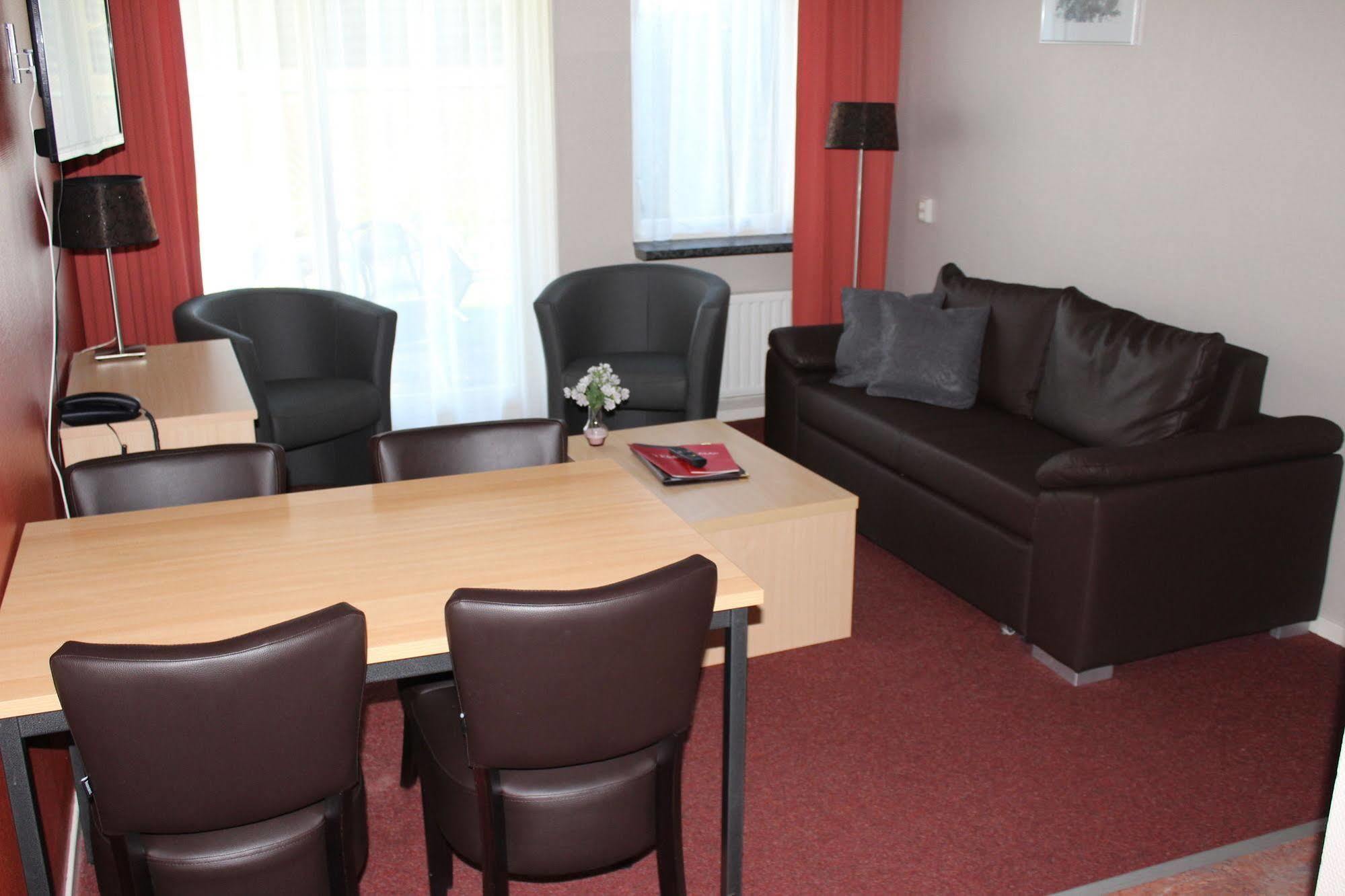 Hotel Restaurant 'T Klokje Renesse Zewnętrze zdjęcie