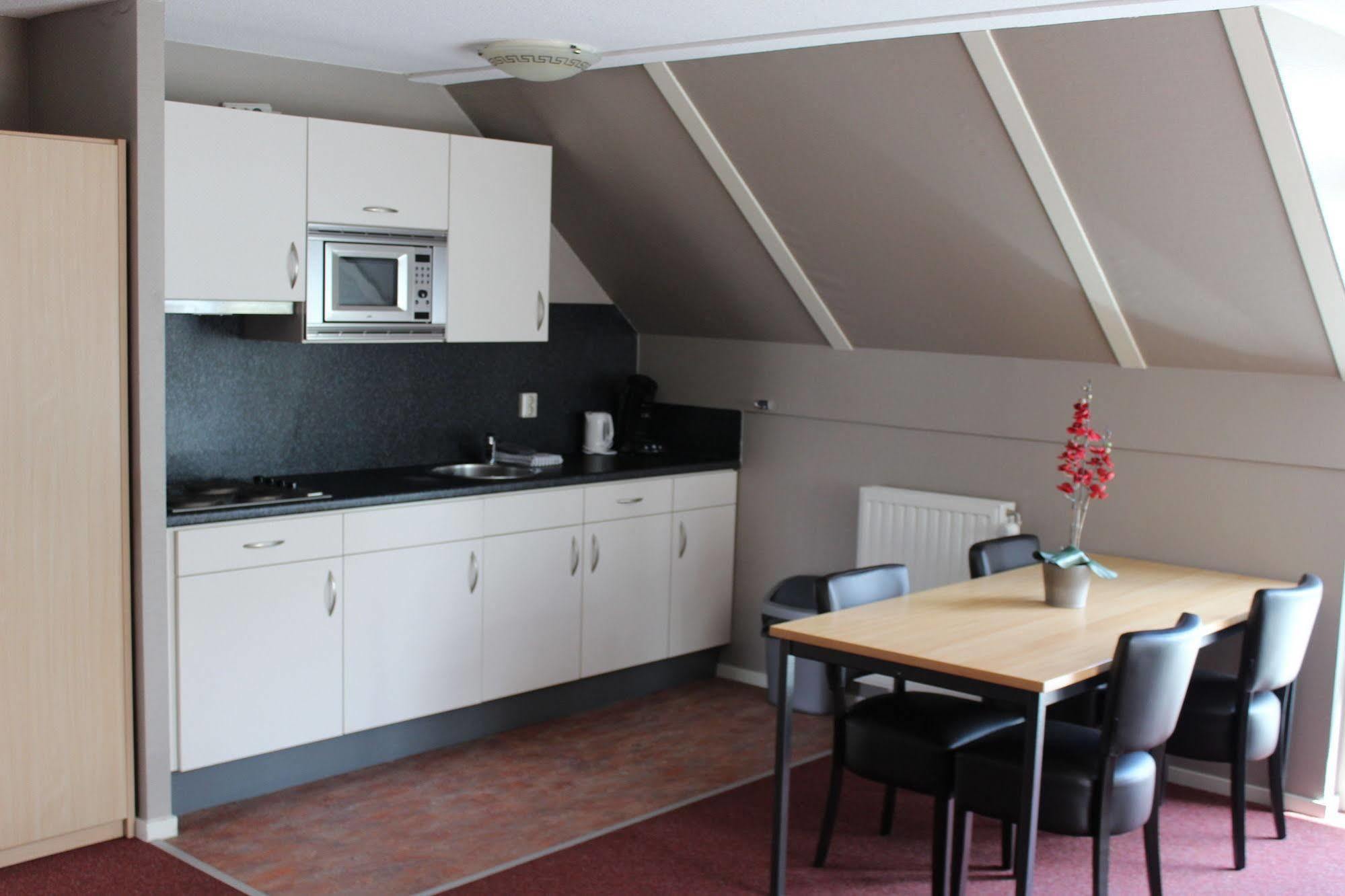 Hotel Restaurant 'T Klokje Renesse Zewnętrze zdjęcie